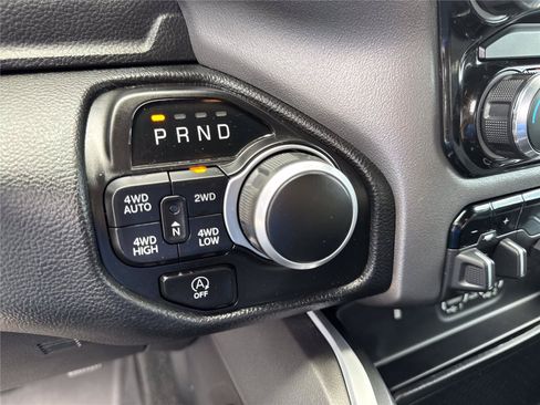 Used 2022 RAM 1500 Big Horn AWD/4WD image 28