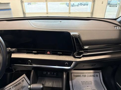Used 2023 Kia Sportage X-Line w/ X-Line Premium Package AWD/4WD image 22