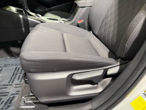 Certified 2023 Toyota Corolla LE image 13