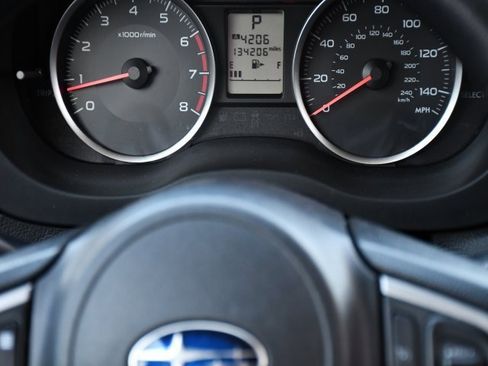 Used 2017 Subaru Forester 2.5i w/ Alloy Wheel Package image 19