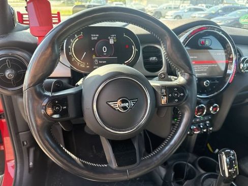 Used 2022 MINI Cooper S FWD image 17