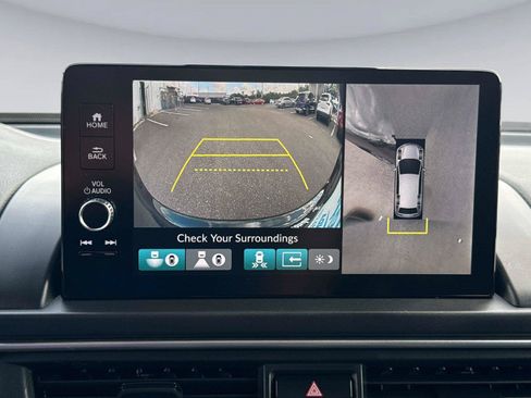 Certified 2024 Honda Pilot Elite image 26