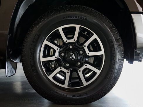 Used 2018 Toyota Tundra 1794 Edition AWD/4WD image 40