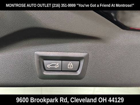 Used 2022 BMW X5 xDrive40i w/ M Sport Package image 45