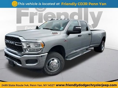 Used 2024 RAM 3500 Tradesman w/ Chrome Appearance Group AWD/4WD image 1