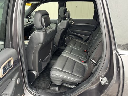 Used 2015 Jeep Grand Cherokee Summit w/ Platinum Series Group image 31