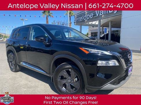 Certified 2023 Nissan Rogue SV FWD image 1