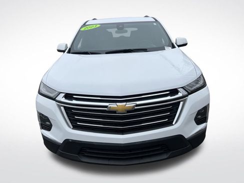 Used 2023 Chevrolet Traverse LT image 8