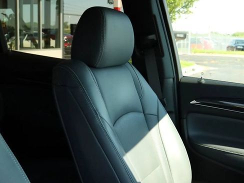 Used 2022 Buick Enclave Essence w/ Experience Buick Package AWD/4WD image 58
