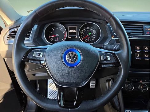 Used 2020 Volkswagen Tiguan S AWD/4WD image 24