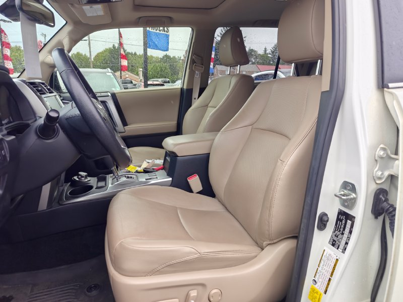 Used 2023 Toyota 4Runner Limited AWD/4WD image 8