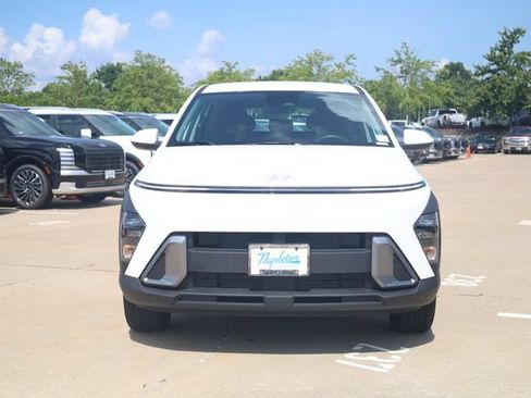 Certified 2026 Hyundai Kona SE AWD/4WD image 4