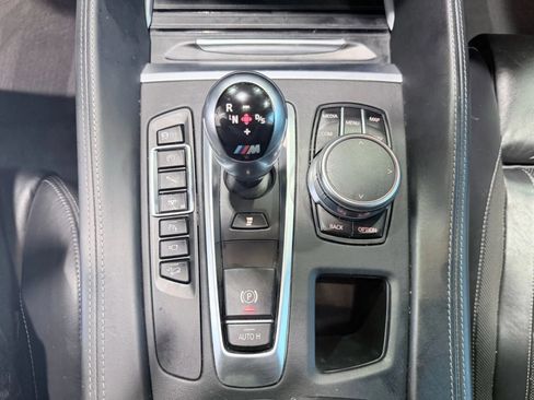 Used 2017 BMW X5 M image 22