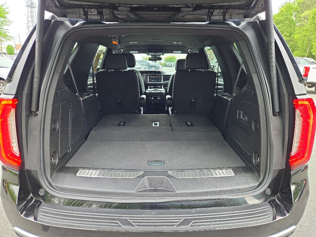 Used 2024 GMC Yukon Denali AWD/4WD image 52
