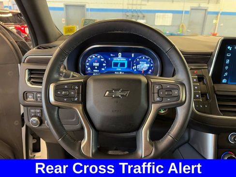 Used 2023 Chevrolet Tahoe Z71 w/ Luxury Package AWD/4WD image 29