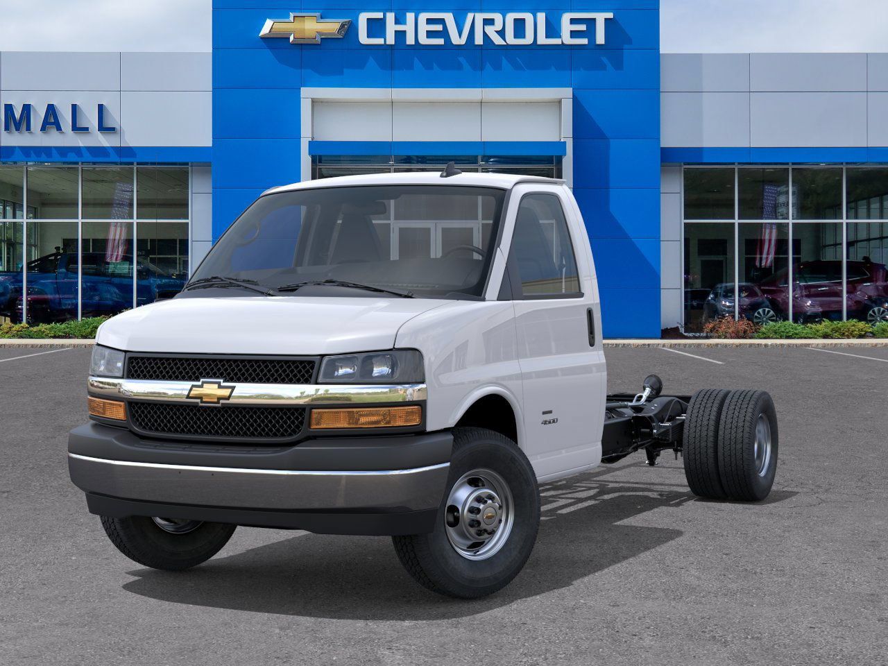New 2026 Chevrolet Express 4500 w/ Power Convenience Package RWD image 6