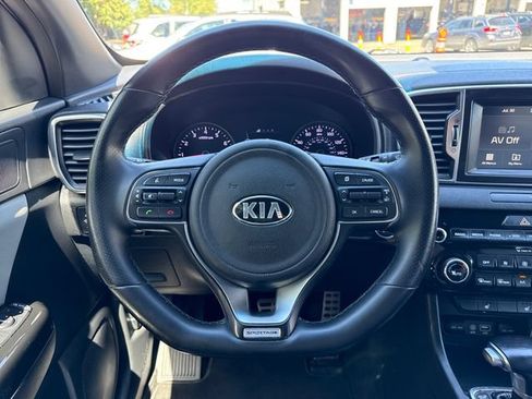 Used 2018 Kia Sportage EX w/ EX Sport Appearance Package AWD/4WD image 19