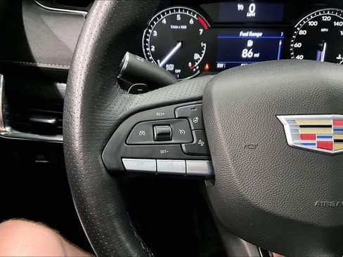 Used 2022 Cadillac XT4 Sport AWD/4WD image 27