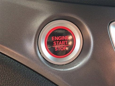 Used 2022 Honda Pilot Sport image 22