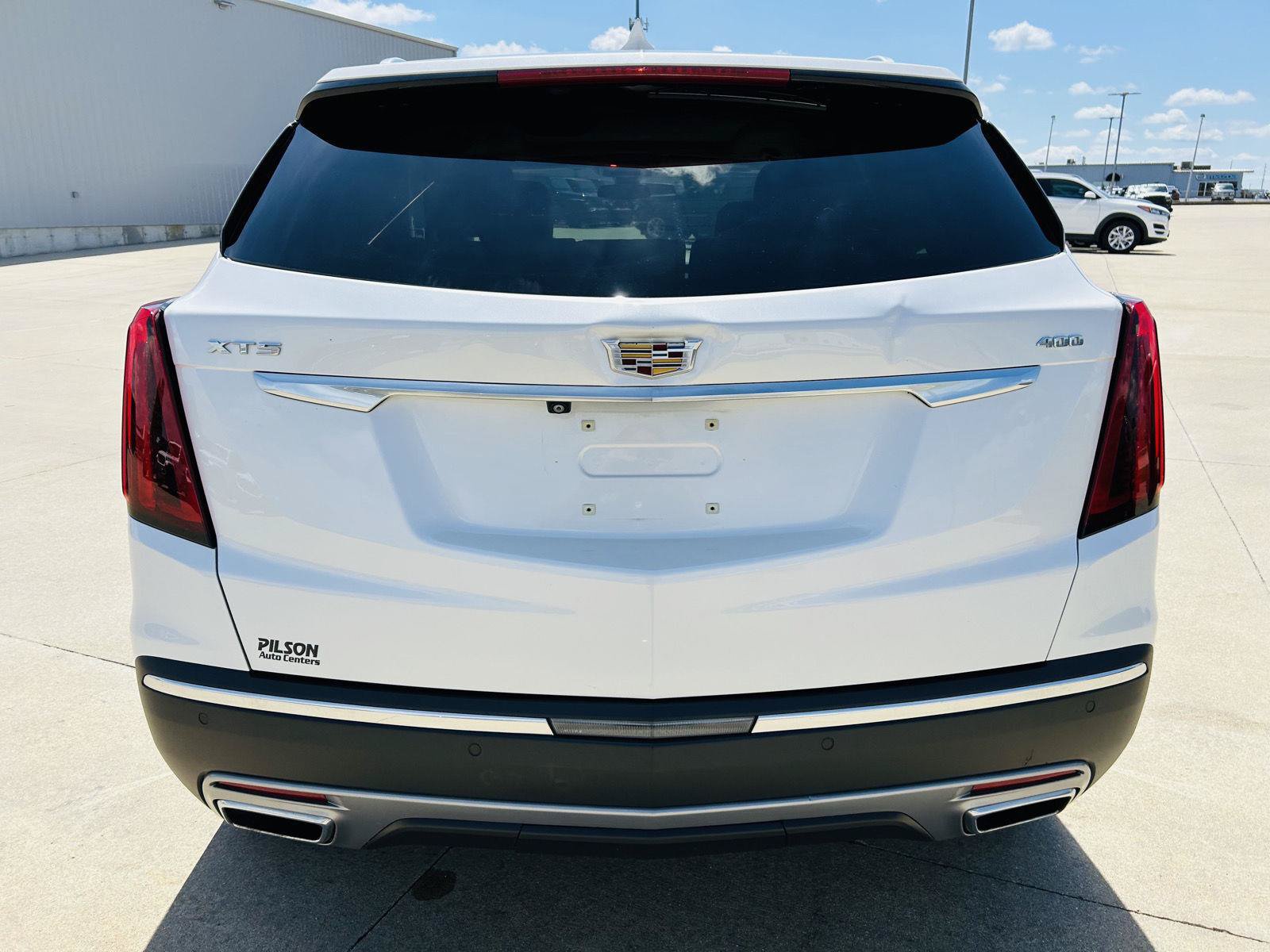 Used 2020 Cadillac XT5 Premium Luxury w/ LPO, Floor Liner Package FWD image 38