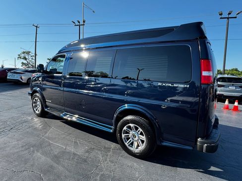 Used 2025 Chevrolet Express 2500 w/ Driver Convenience Package RWD image 2