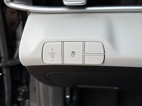 New 2026 Hyundai Elantra Limited FWD image 20