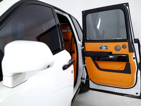 Certified 2025 Rolls-Royce Cullinan image 18