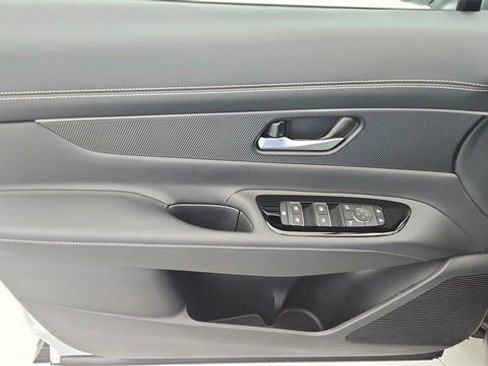 New 2025 Nissan Murano SV image 30