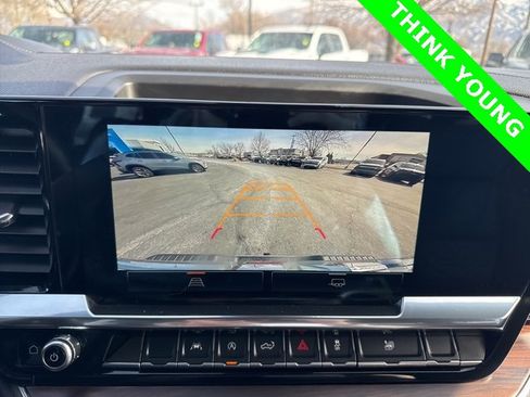 Used 2025 GMC Sierra 1500 SLT image 25