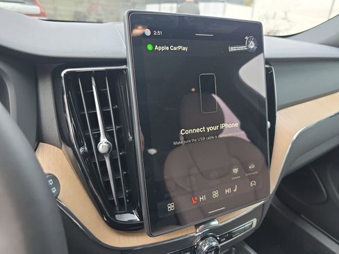 New 2026 Volvo XC60 B5 Plus w/ Protection Package Premier image 31