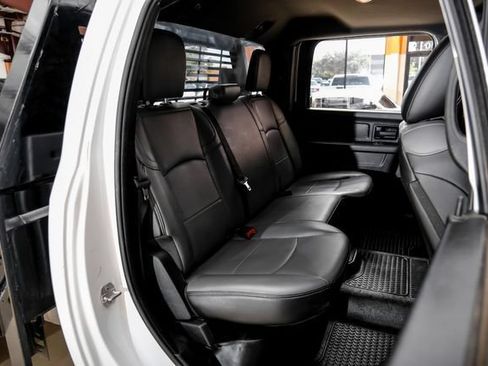 Used 2024 RAM 3500 Tradesman w/ Chrome Appearance Group AWD/4WD image 43