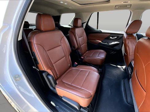 Used 2019 Chevrolet Traverse High Country AWD/4WD image 20
