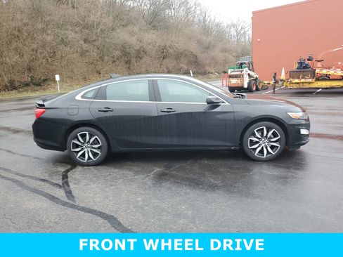 Used 2023 Chevrolet Malibu RS image 3