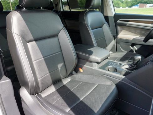Used 2021 Volkswagen Atlas SE FWD image 25