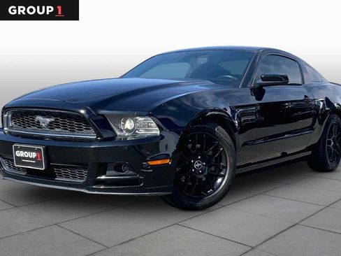Used 2014 Ford Mustang Coupe w/ Equipment Group 102A RWD image 1
