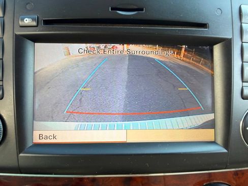 Used 2010 Mercedes-Benz ML 350 2WD image 34