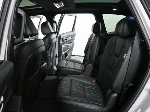 Used 2024 Kia Telluride SX Prestige X-Line AWD/4WD image 18