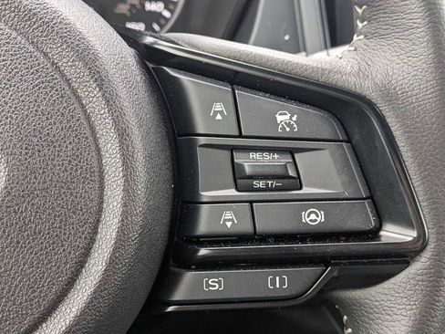 Used 2025 Subaru Forester Premium w/ Convenience Package #2 image 26