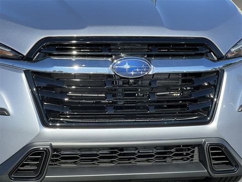 New 2025 Subaru Ascent Limited image 46