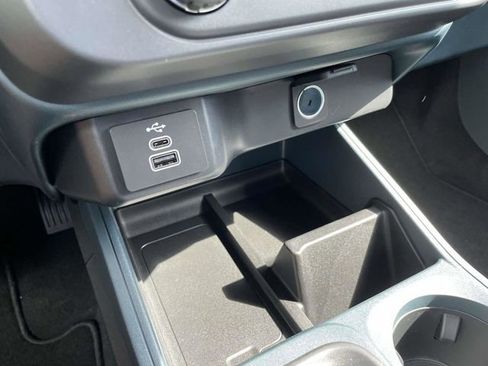 New 2025 Ford Maverick XL image 14