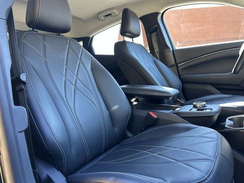 Used 2023 Ford Mustang Mach-E Select image 29