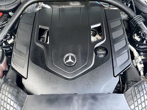 Used 2023 Mercedes-Benz G 550 image 34