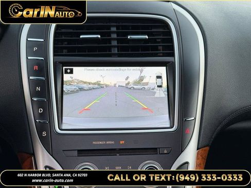 Used 2016 Lincoln MKX Reserve w/ Cargo Accessories Package image 21