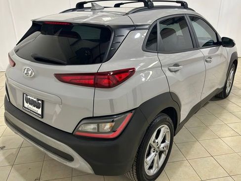 Used 2023 Hyundai Kona SEL FWD image 5