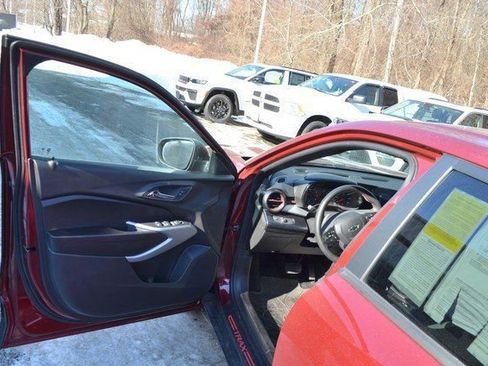 Used 2024 Chevrolet Trax RS image 15