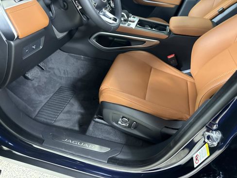 New 2026 Jaguar F-PACE R-Dynamic S AWD/4WD image 19
