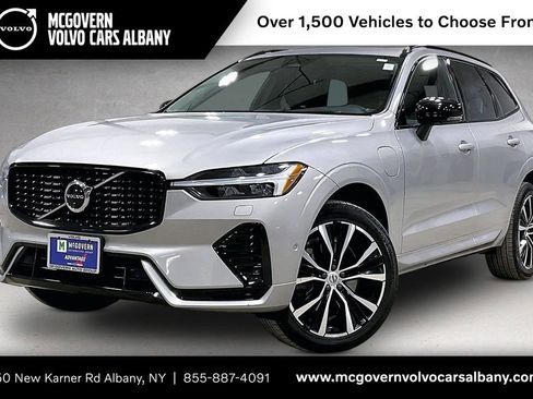 Used 2023 Volvo XC60 T8 Ultimate image 1