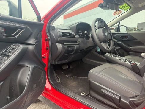Used 2024 Subaru Crosstrek 2.0i AWD/4WD image 12