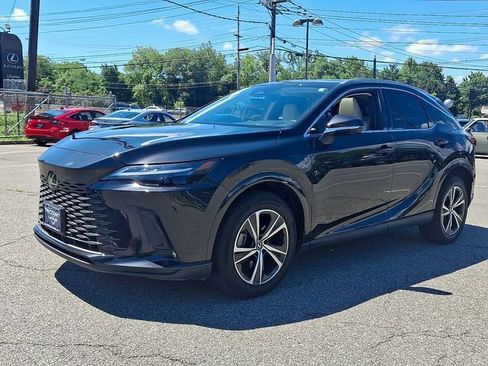 Certified 2024 Lexus RX 350 Premium w/ Convenience Package AWD/4WD image 3