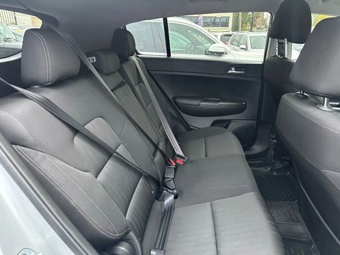 Used 2017 Kia Sportage LX image 17